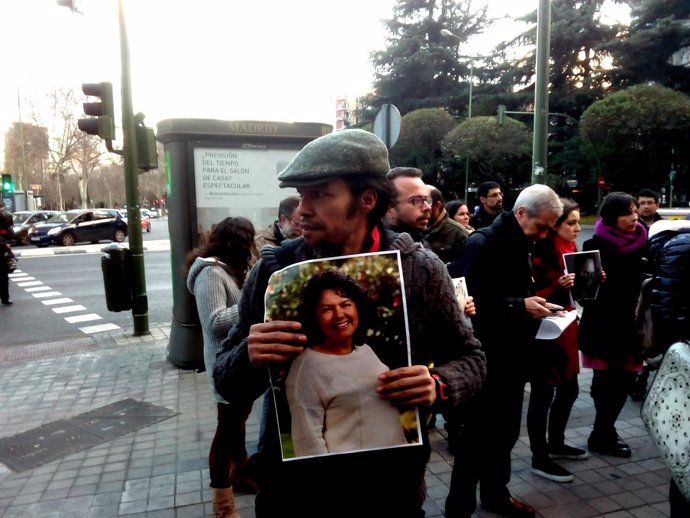 Manifestación en Madrid para pedir justicia por Berta Cáceres en Honduras