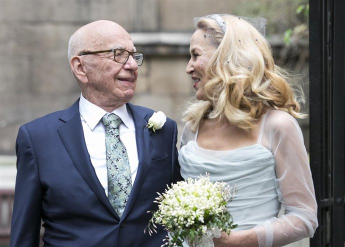 RUPERT MURDOCH Y JERRY HALL/GETTY