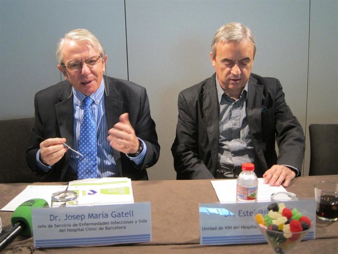 Josep Maria Gatell (Hospital Clínic) y Esteban Ribera (Vall d'Hebron)