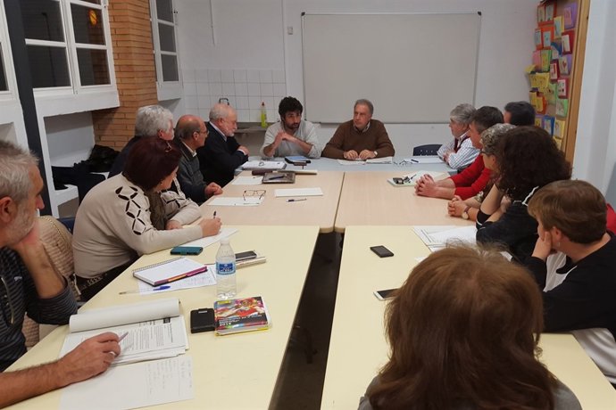 Reunión del Ayuntamiento de Córdoba con el Consejo Distrito Levante
