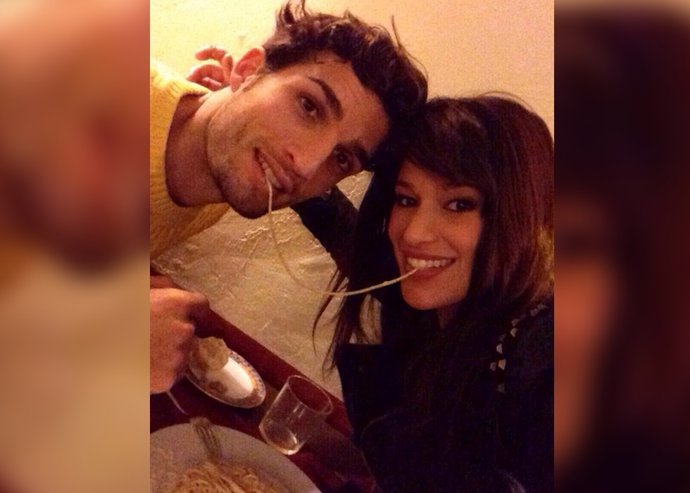 Sonia Ferrer y su joven novio... Como la dama y el vagabundo