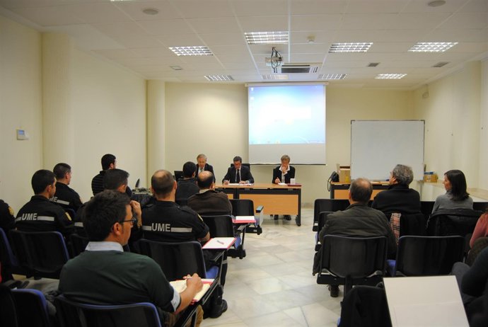 L delegado inaugura Curso de Intervención Técnica en Catástrofes 