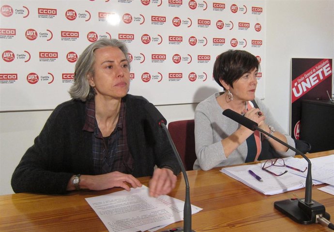 Nuria González (i) y Rosa Eva Martínez (d)