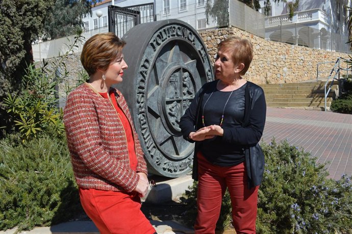  Inocencia Martínez Y María Dolores De Miguel