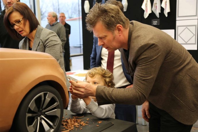 Producción del Discovery Sport número 100.000 