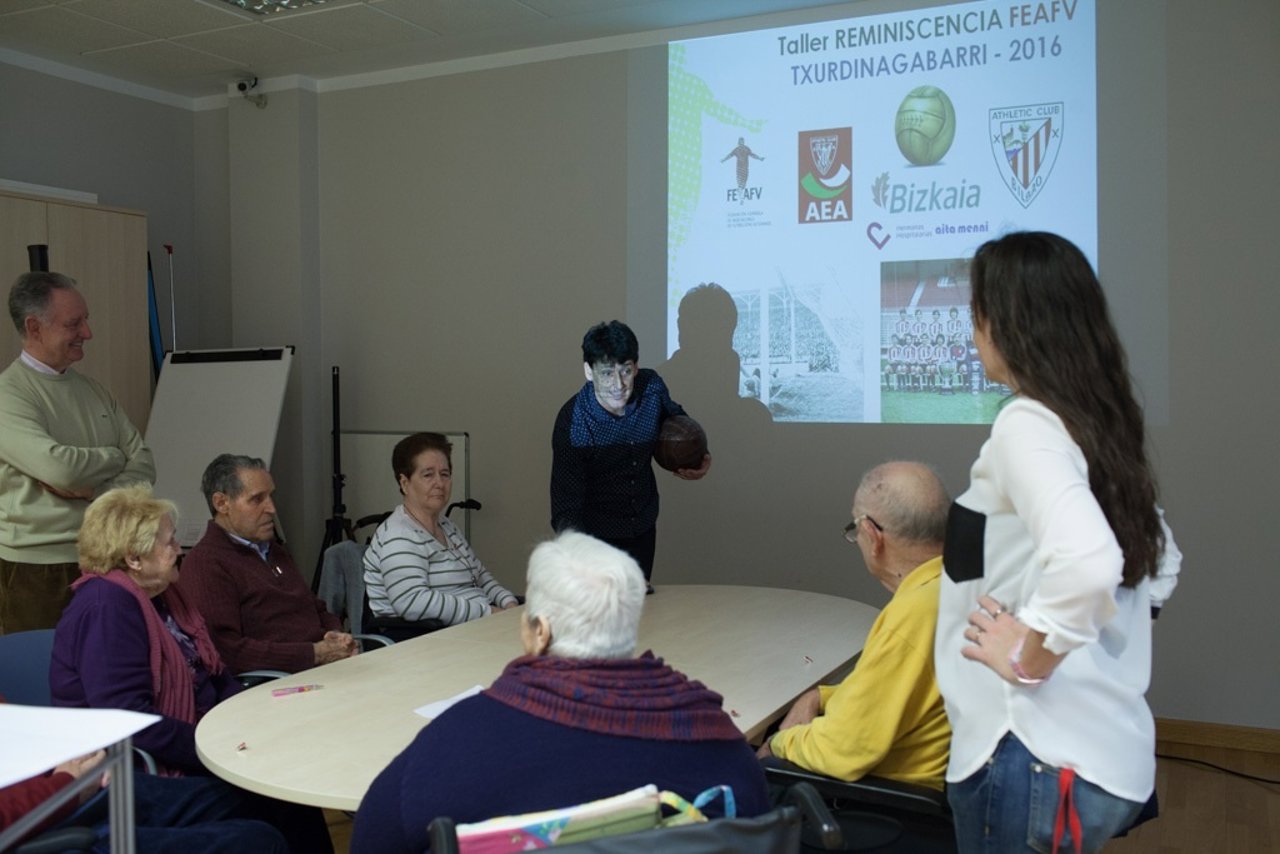 Sesión en Txurdinaga