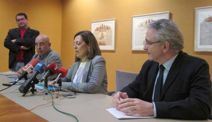 Cepa (arriba), Aurelio Pérez (I), Milagros Marcos y Óscar Reguera (D).