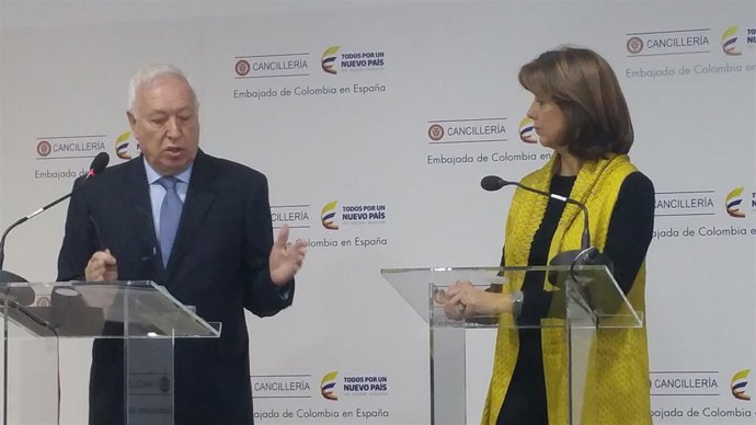 Margallo y holguín