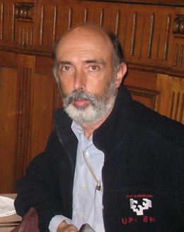 El Profesor Y Forense Paco Etxeberria