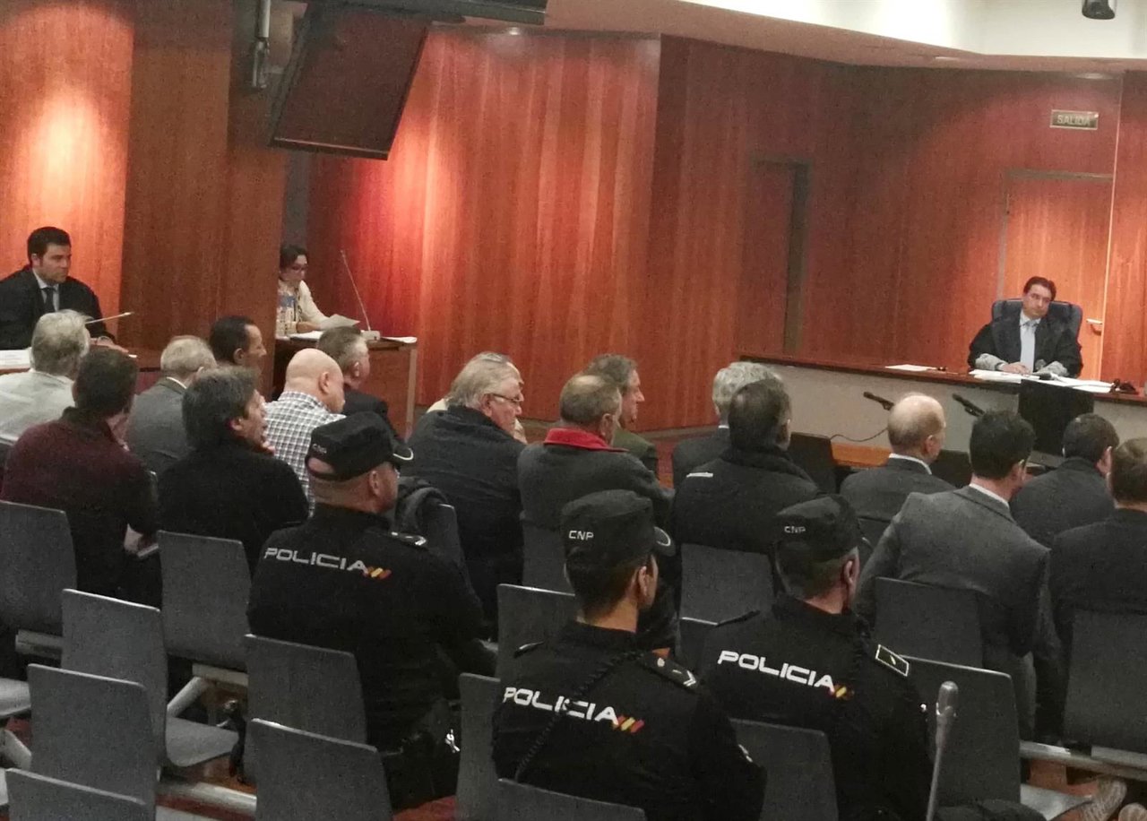 Muñoz, Roca y otros acusados en el caso 'Pinillo'