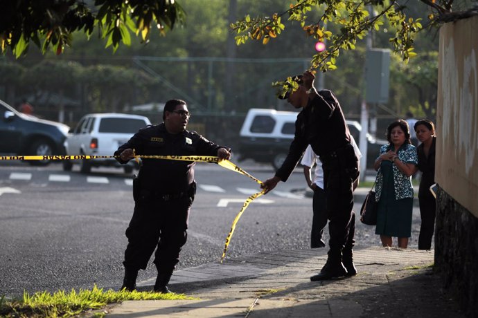 Conductor de autobús es asesinado en El Salvador