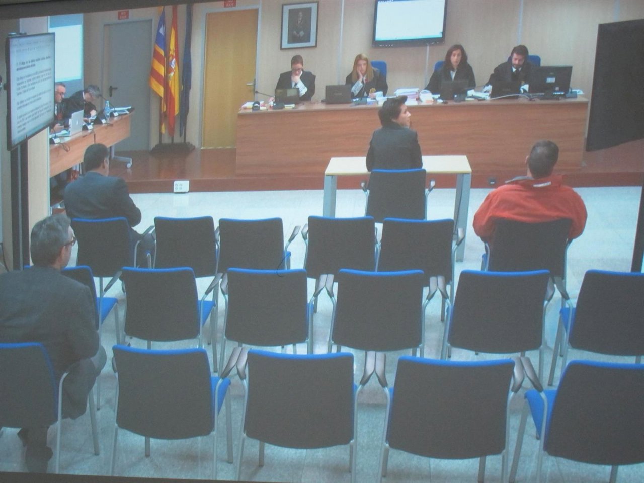 Dulce Linares, en el juicio del caso Nóos