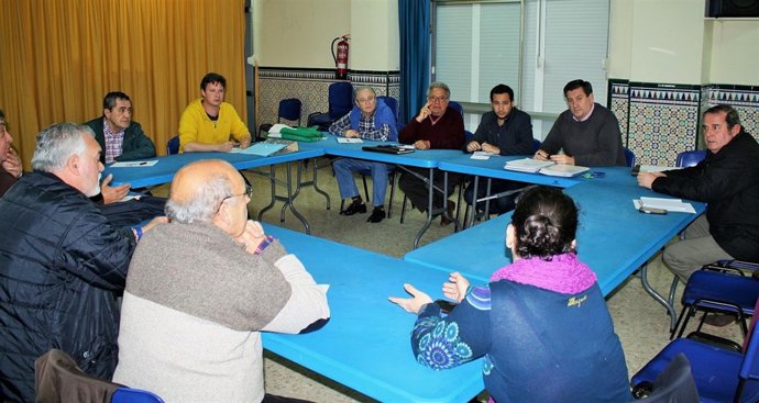 Reunión en el Polígono Sur.