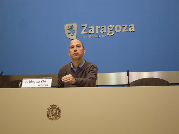 El portavoz de CHA en el Ayuntamiento de Zaragoza, Carmelo Asensio