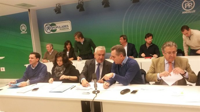 Junta directiva de los populares.