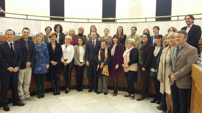 Miembros de la actual corporación con antiguas diputadas provinciales
