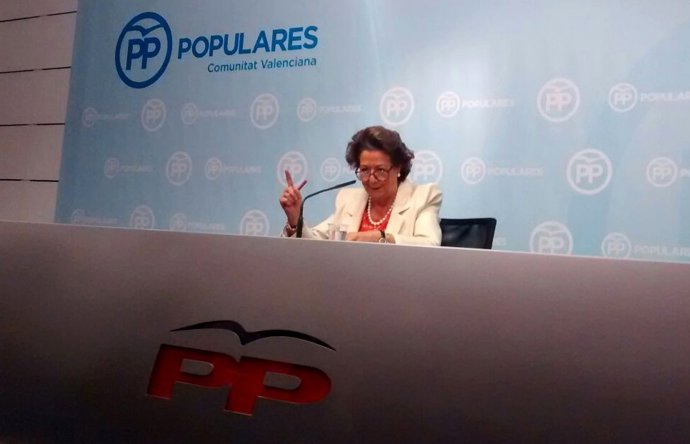 Rita Barberá en rueda de prensa 