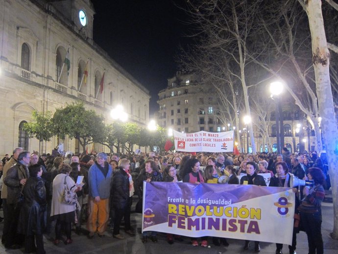 Manifestación por el Día de la Mujer en Sevilla