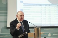 Fernández Díaz pide "lealtad" a Garre y subraya que Rajoy repetirá como candidato si hay elecciones