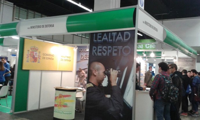 Estand del Ministerio de Defensa en el Salón de la Enseñanza