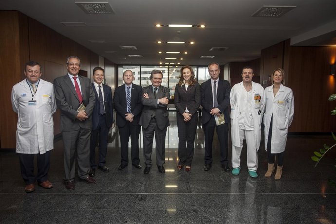 El director de la ONT Rafael Matesanz con responsables salud de La Rioja
