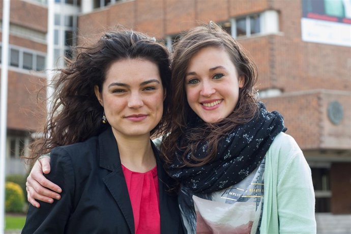 Dos Navarras Obtienen Los Puestos 4 Y 6 En El Examen De Biólogo Interno Resident