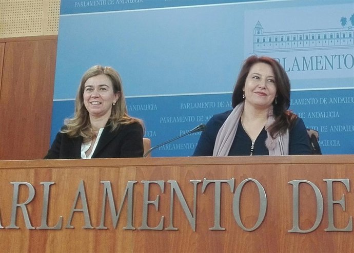 Las diputadas del PP-A Teresa Ruiz-Sillero y Carmen Crespo en rueda de prensa