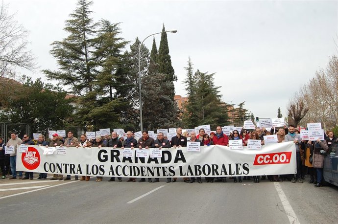 Concentración de sindicatos por accidente laboral