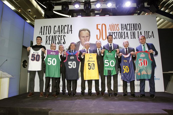 Aíto García Reneses, homenajeado por sus 50 años
