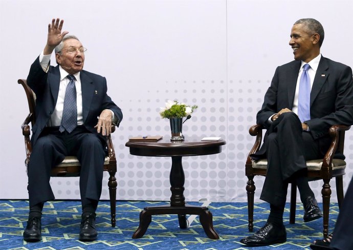 Barack Obama y Raúl Castro