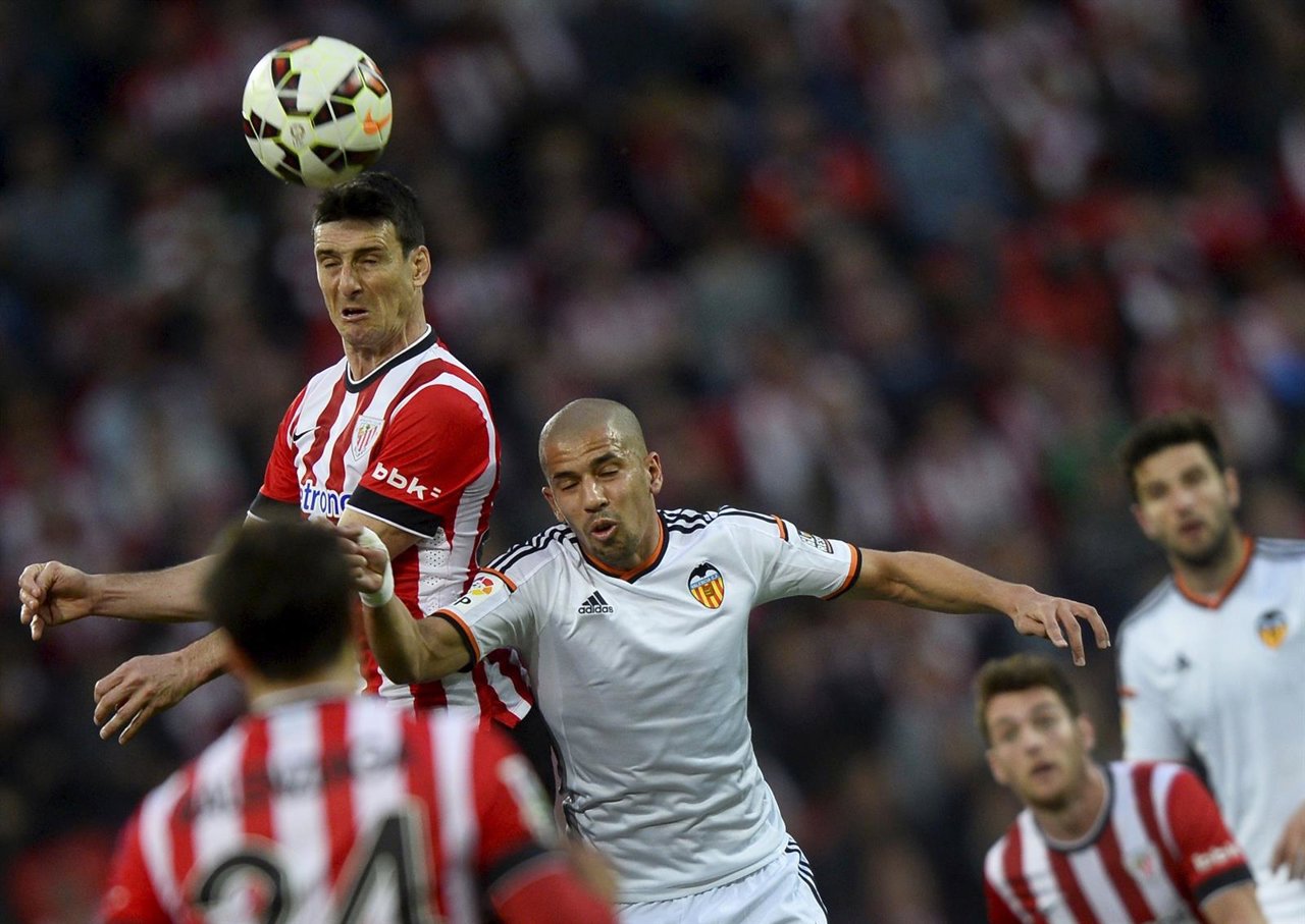 Feghouli y Aduriz en el Athletic Bilbao -Valencia