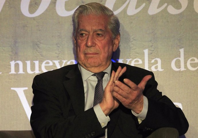 El escritor peruano y premio nobel Mario Vargas Llosa.