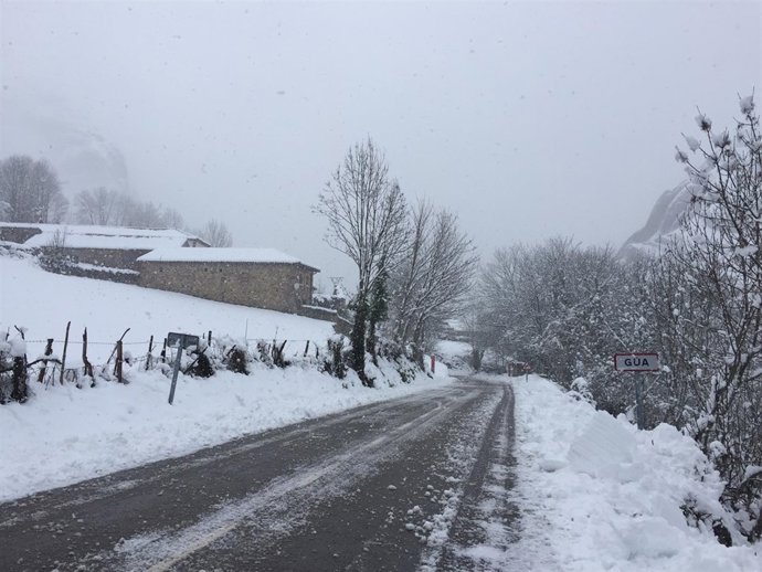 Carretera en Somiedo