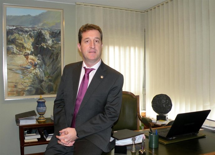 Ramón Jordán, reelegido presidente del Colegio de Farmacéuticos de Zaragoza