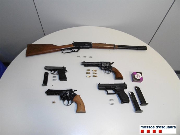 Armas intervenidas en Mollerussa