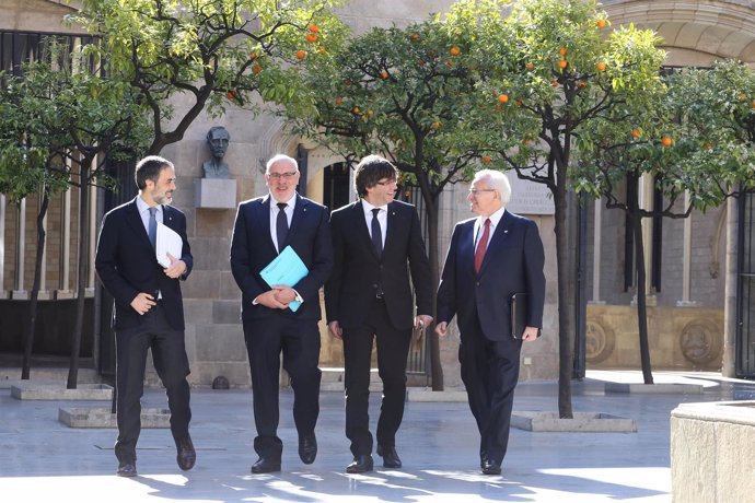 Reunión del presidente C.Puigdemont y las cámaras de comercio catalanas
