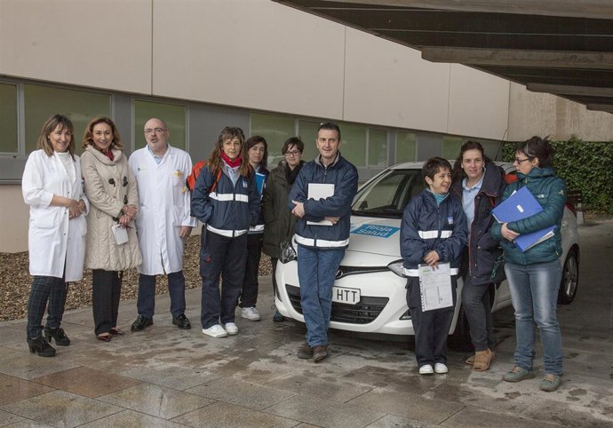 La consejera María Martín, con el equipo de HAD