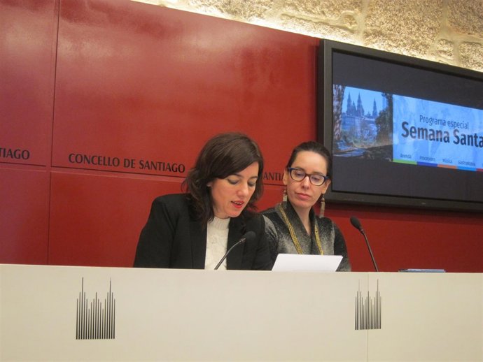 La concejala de Igualdade, Marta Lois, y la de Acción Cultural, Branca Novoneyra