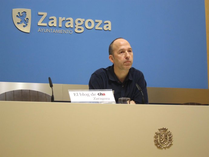 El portavoz de CHA en el Ayuntamiento de Zaragoza, Carmelo Asensio