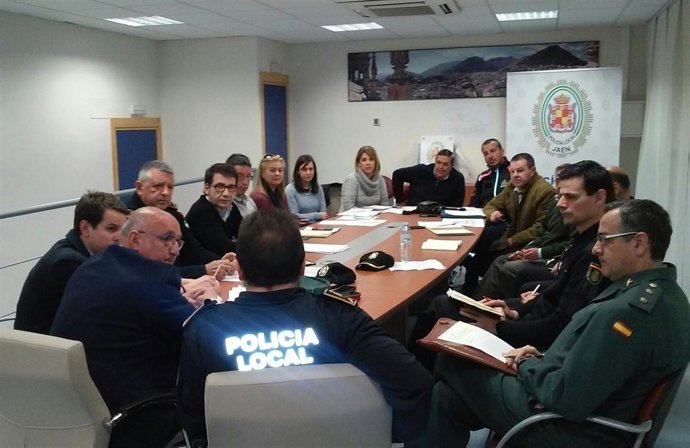 Reunión del dispositivo de seguridad para la fiesta de la primavera 2016.