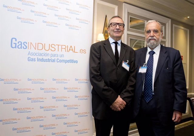El presidente GasIndustrial y el presidente Mibgas