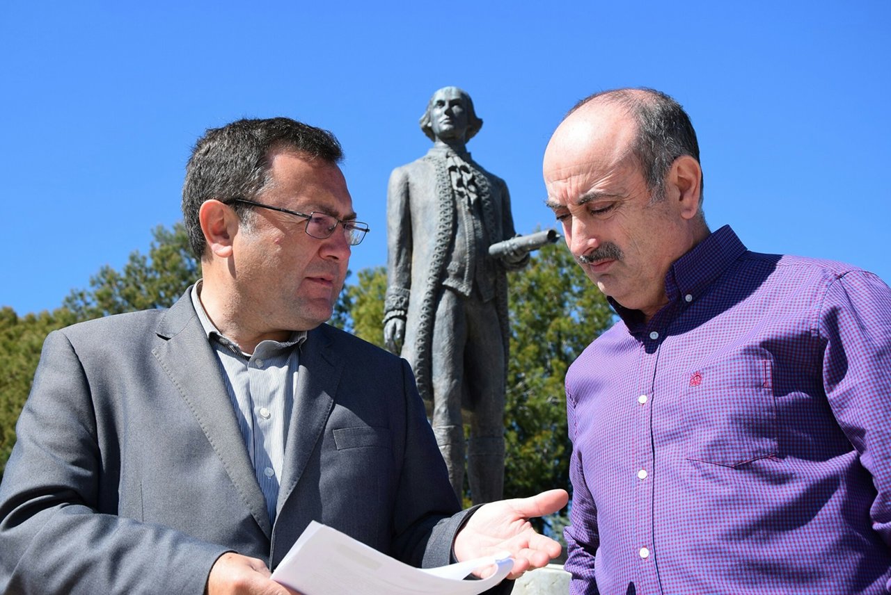 Heredia   y Campos frente a Bernardo de Gálvez