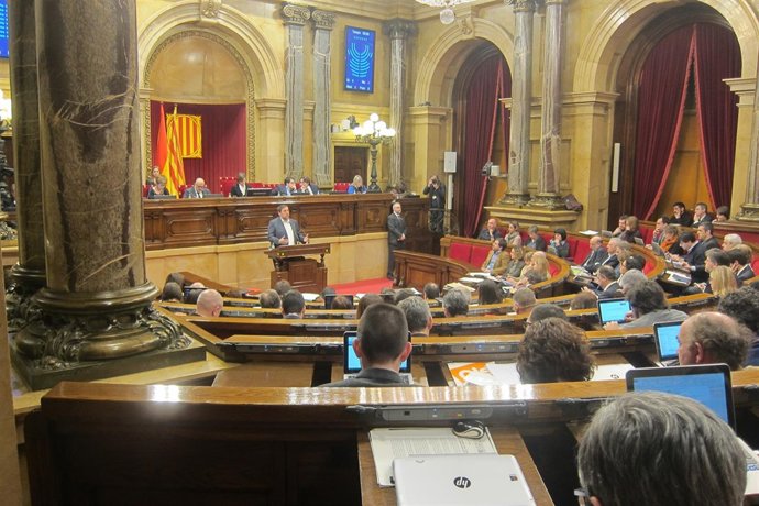 Oriol Junqueras en el pleno del Parlament