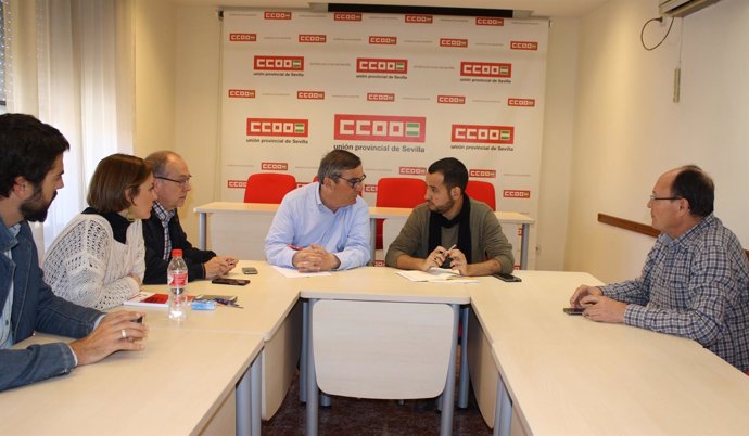 Reunión entre CCOO e IU en Sevilla