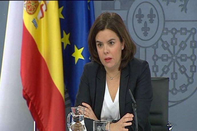 Santamaría pide seguir trabajando en crisis refugiados