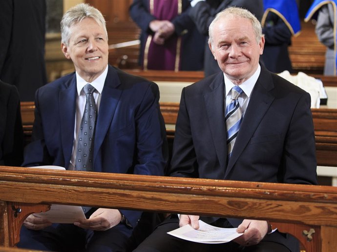 Peter Robinson y Martin McGuinness
