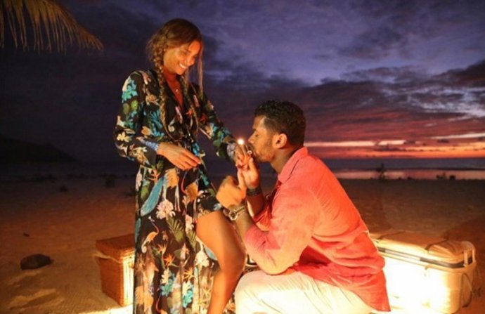 Ciara y Russell Wilson comprometidos