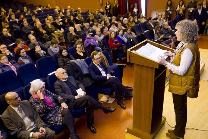 Eva Díaz Tezanos en una jornada 'Ideas para avanzar'