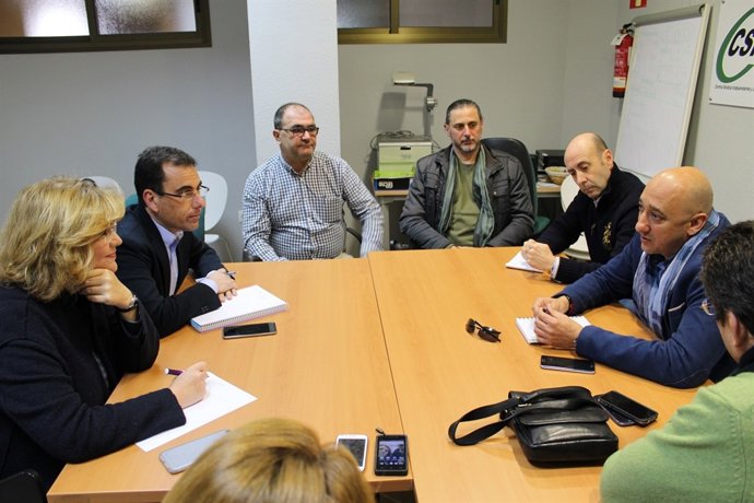 Encuentro del PP en el Ayuntamiento de Huelva con CSIF