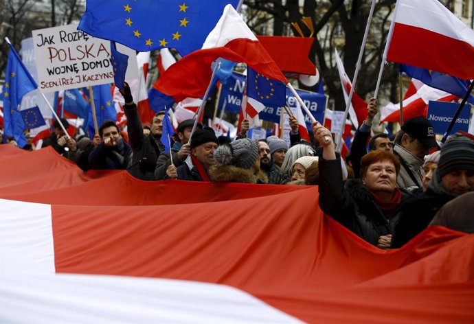 Manifestación de la oposición polaca en Varsovia